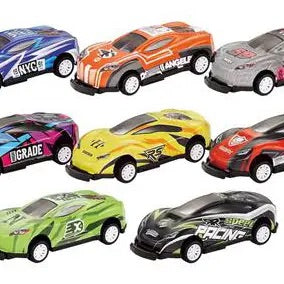 Stuntbil med inbyggd flipfunktion, dra bakåt.