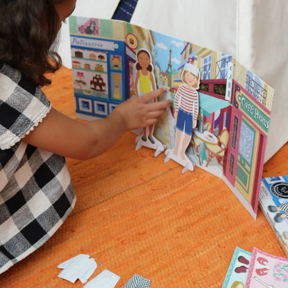 En dag i Paris - Paper doll set