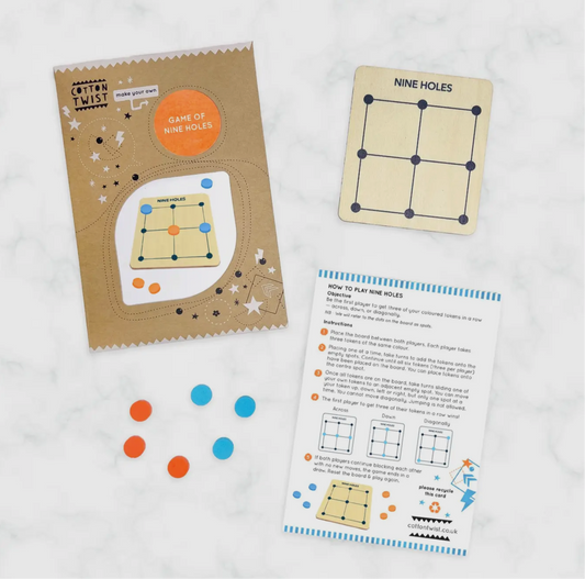 Game of nine holes - Träbrädspel
