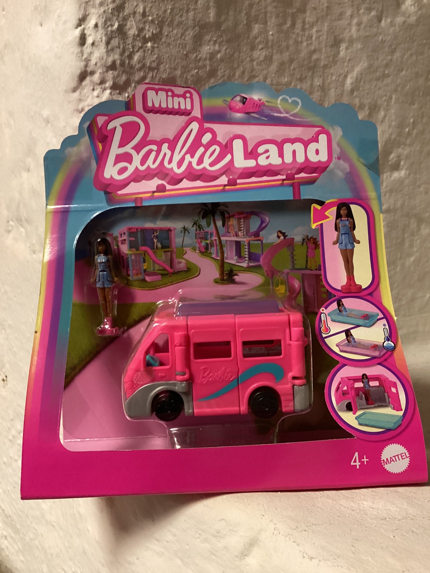 Mini Barbie Land - Fordon med docka