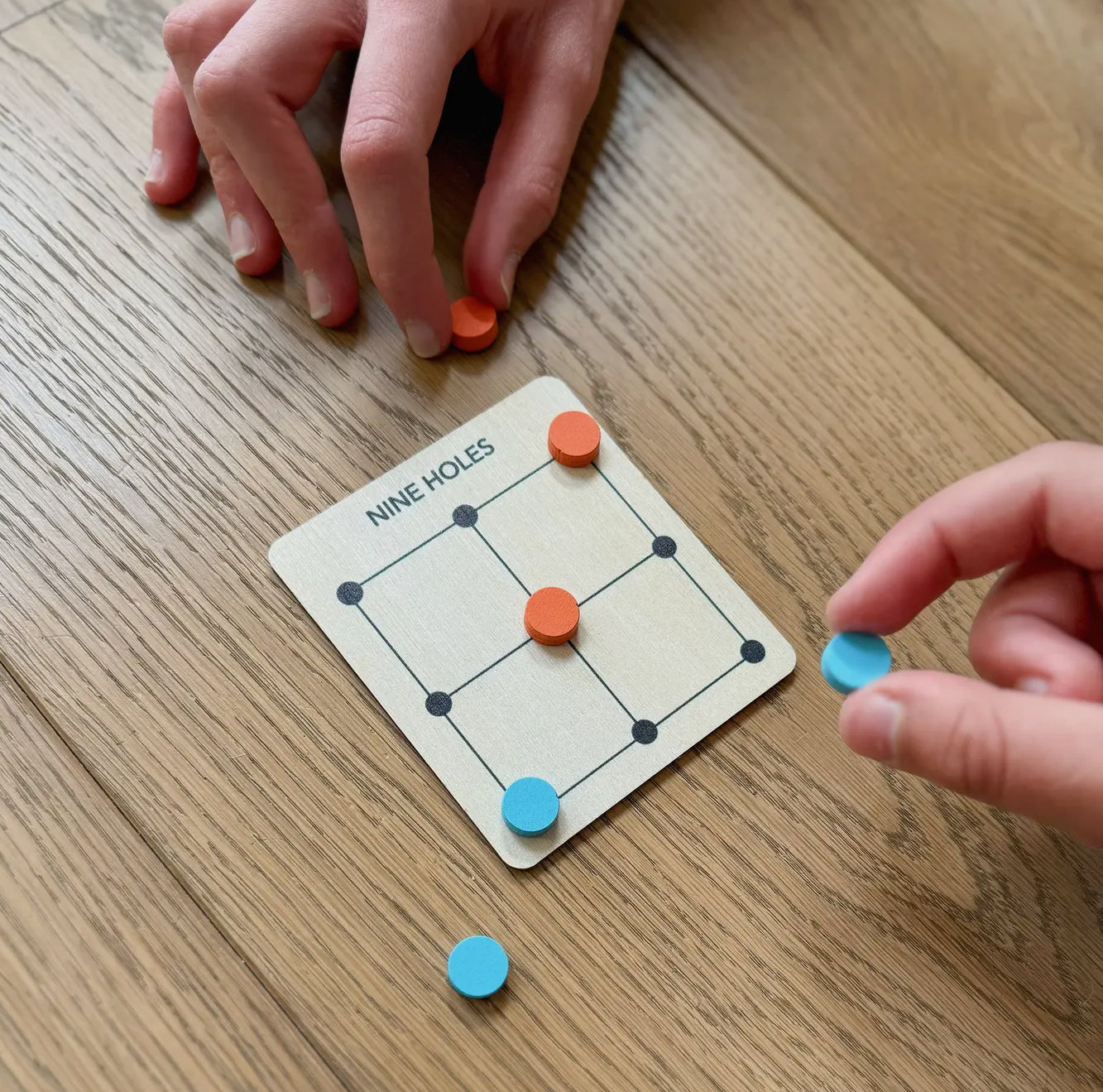 Game of nine holes - Träbrädspel